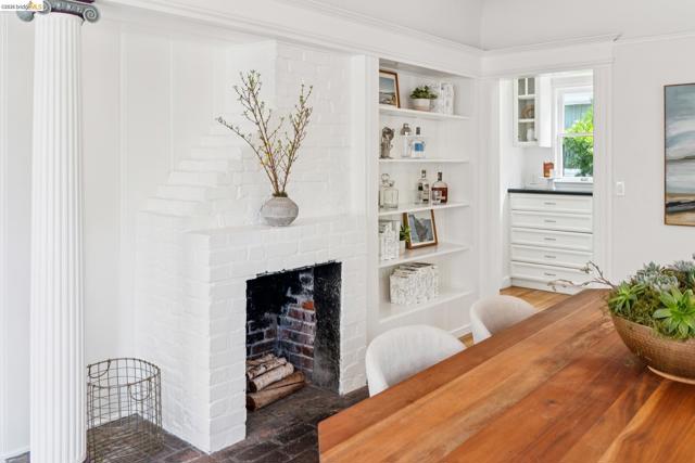 Image 14 of 60 For 2035 Francisco St