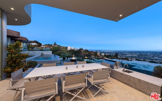 Drew Fenton | 9305 Nightingale Drive Los Angeles CA | MLS: 7240240