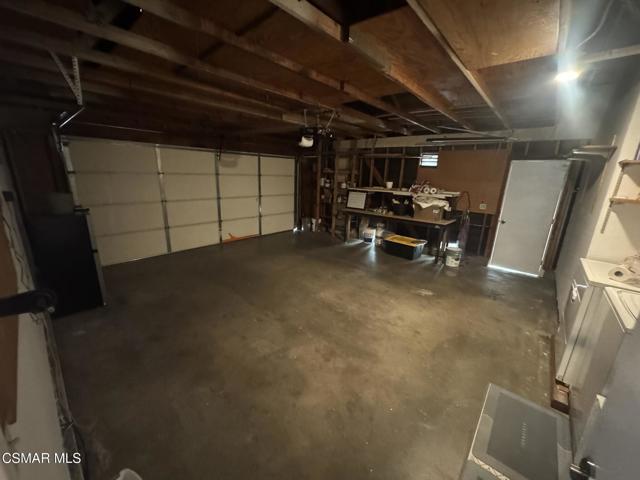 4593 Lubbock Drive, Simi Valley CA: https://media.crmls.org/mediaz/233baa0b-24b2-4f8d-a830-8ca75fe74ceb.jpg