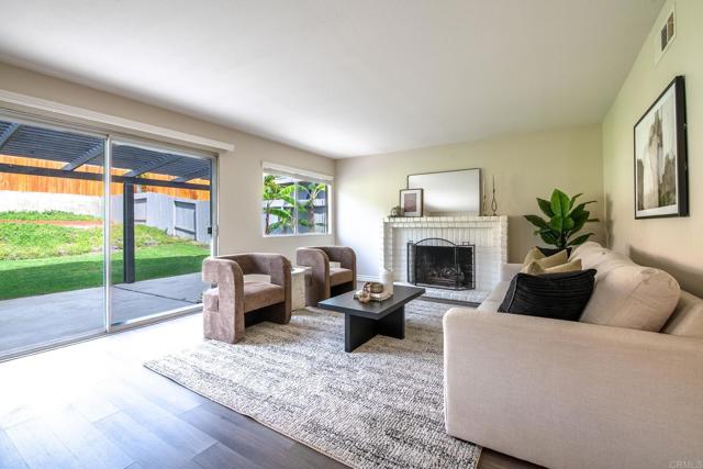 Image 13 of 33 For 2940 Gaviota Circle