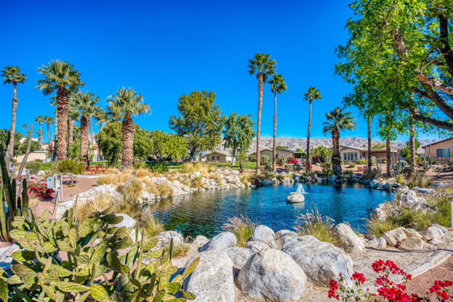 65565 Acoma Avenue, Desert Hot Springs CA: https://media.crmls.org/mediaz/233bf2e0-c558-4062-82dd-7dd4ae8a69f5.jpg
