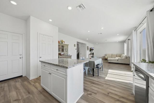 Detail Gallery Image 10 of 27 For 30847 Southend Ln, Winchester,  CA 92596 - 4 Beds | 2/1 Baths