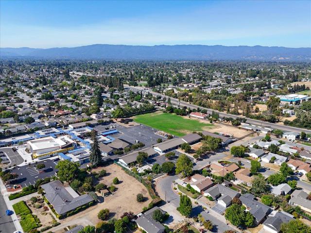650 Ardis Avenue, San Jose CA: https://media.crmls.org/mediaz/233c86d3-4de1-4356-9a5c-f117429a838b.jpg