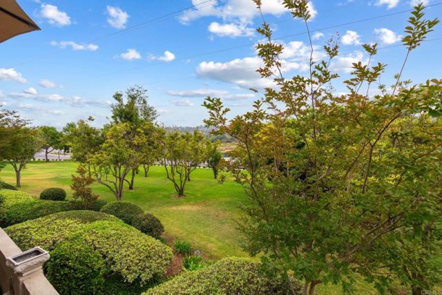 Detail Gallery Image 14 of 40 For 5987 Gaines St, San Diego,  CA 92110 - 2 Beds | 2/1 Baths