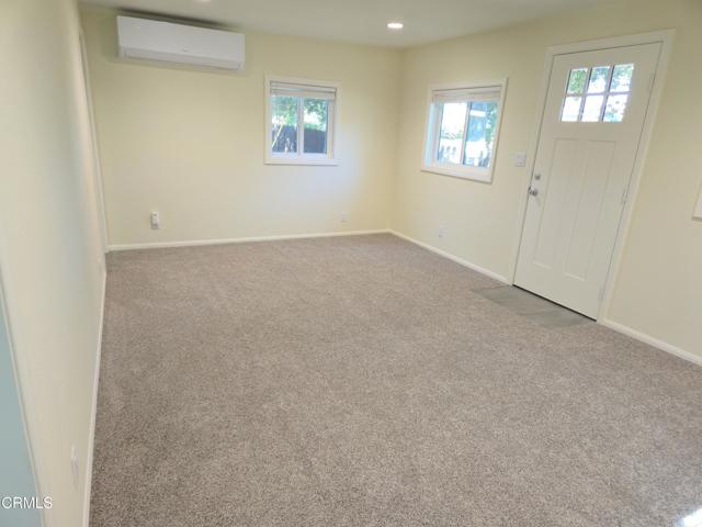 Detail Gallery Image 3 of 19 For 6900 Saint Esteban, Tujunga,  CA 91042 - 2 Beds | 1/1 Baths
