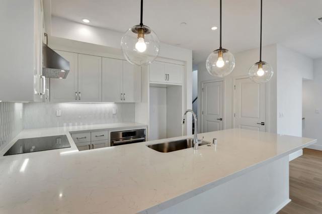 1101 Juana Court, Palo Alto CA: https://media.crmls.org/mediaz/23408a62-4ba3-494f-94ee-ca6ba5bfa843.jpg