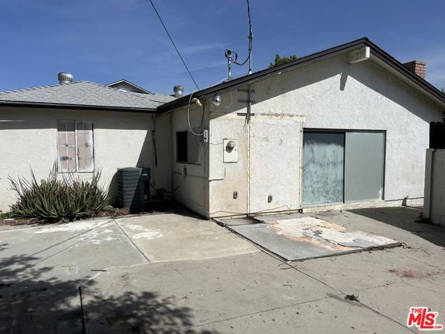 14800 Calahan Street photo 2