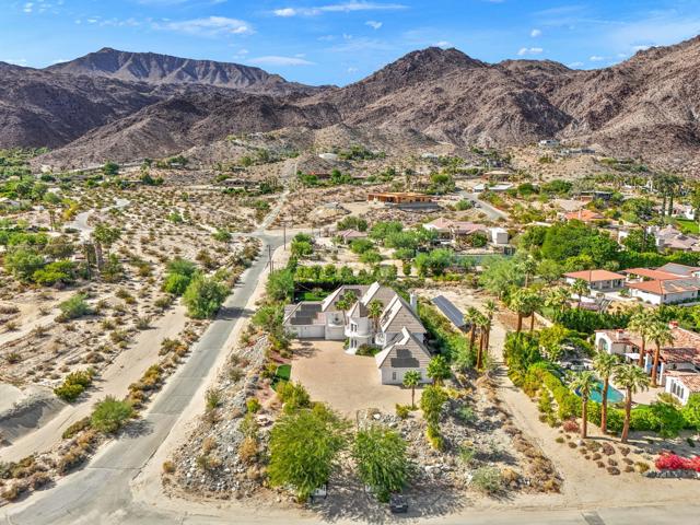 71530 Quail Trail, Palm Desert CA: https://media.crmls.org/mediaz/2341e9c4-02cf-47f9-ad65-e3f6b1944eb4.jpg