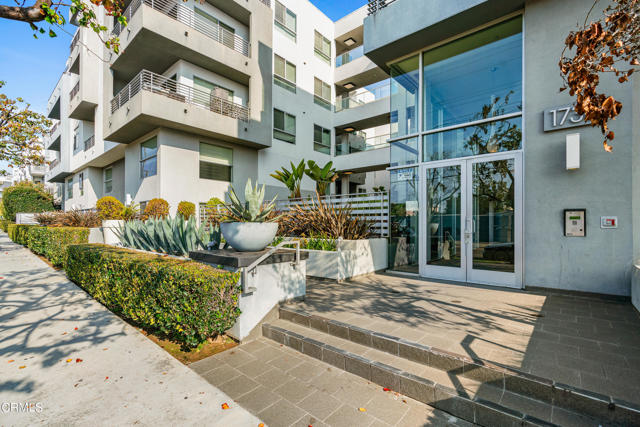 Image 2 for 1730 Sawtelle Blvd #309, Los Angeles, CA 90025