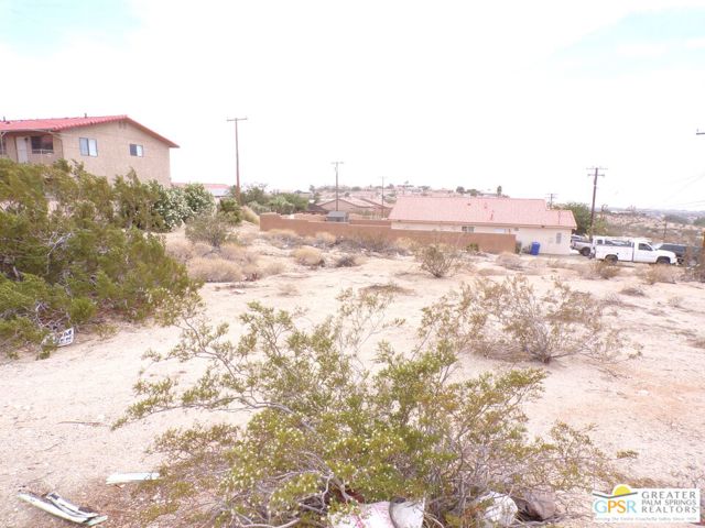 0 Miracle Hill Road, Desert Hot Springs CA: https://media.crmls.org/mediaz/234272b3-56e4-47c3-bc2d-fea92c933952.jpg