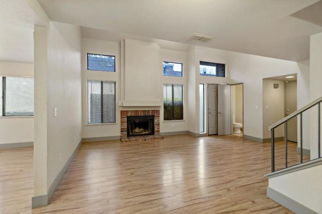 Image 18 of 61 For 2288 Sandcastle Way