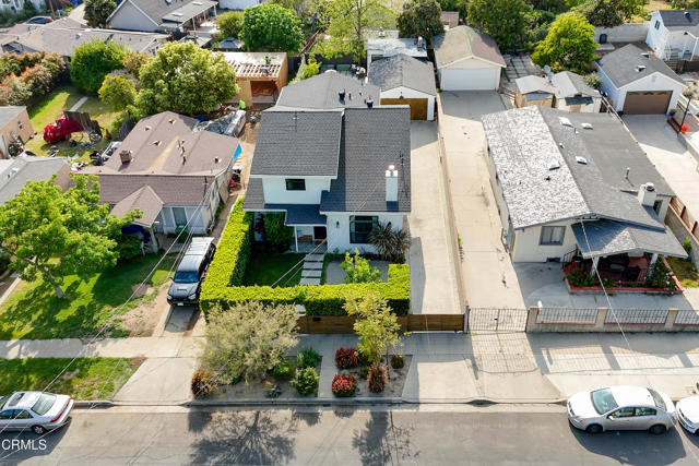 1813 N Avenue 55, Los Angeles CA: https://media.crmls.org/mediaz/23434bfe-8019-428d-be3d-50c6624fea2c.jpg