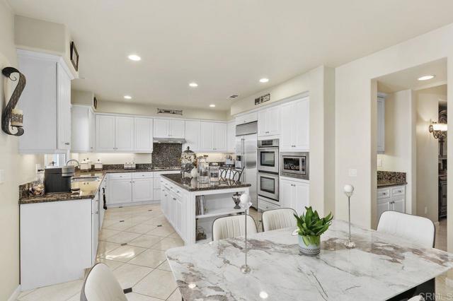 Detail Gallery Image 19 of 51 For 1844 Sheridan Way, San Marcos,  CA 92078 - 5 Beds | 4/1 Baths