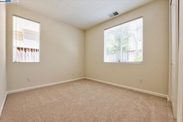 5615 Applegate Way, Dublin CA: https://media.crmls.org/mediaz/23438656-5062-4199-83ec-1b717fa57685.jpg