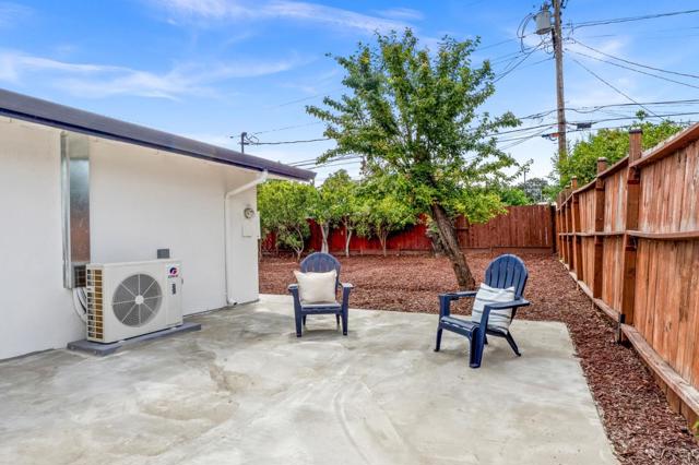 1674 Miami Drive, San Jose CA: https://media.crmls.org/mediaz/2343b323-a590-40b0-ac27-4cc67bcc6dae.jpg