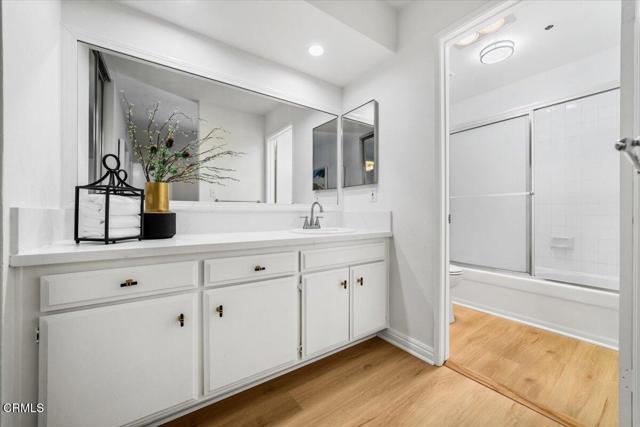 Detail Gallery Image 30 of 50 For 961 E California Bld #109,  Pasadena,  CA 91106 - 2 Beds | 2/1 Baths