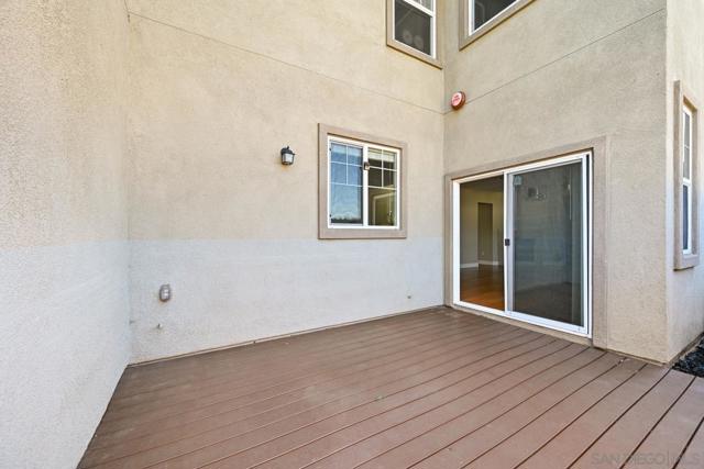 1786 Jasmine Way, Oceanside CA: https://media.crmls.org/mediaz/23442000-2175-49cf-9af2-e871e7bbd0fa.jpg