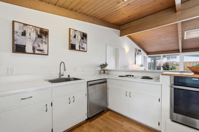 3839 Ross Road, Palo Alto CA: https://media.crmls.org/mediaz/2345064e-a8ec-4cea-8cad-c151612fe5c8.jpg