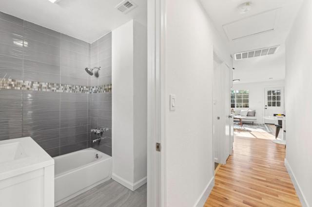 2887 Fordham Street, East Palo Alto CA: https://media.crmls.org/mediaz/23464fb6-a938-4463-a2a8-34db9782bfe0.jpg