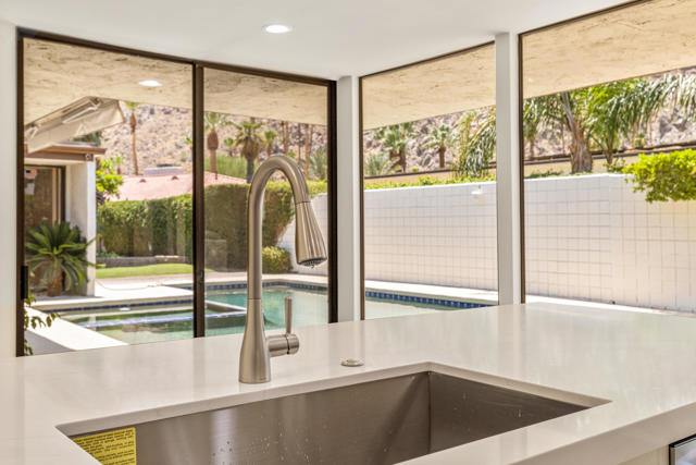 46428 War Bonnet Circle, Indian Wells CA: https://media.crmls.org/mediaz/23474eee-422b-49cd-aaa9-b93d559393bd.jpg