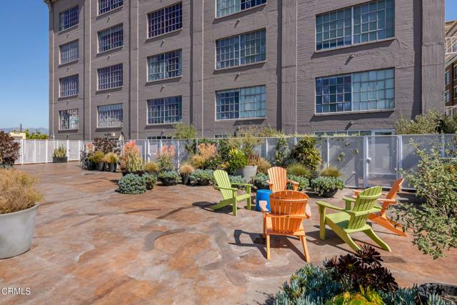 Detail Gallery Image 25 of 33 For 1855 Industrial St #402,  Los Angeles,  CA 90021 - 1 Beds | 1 Baths