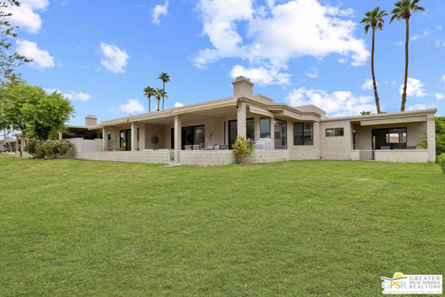 68095 Seven Oaks Place, Cathedral City CA: https://media.crmls.org/mediaz/2347ee98-8980-4d75-b12b-27fa59a72382.jpg