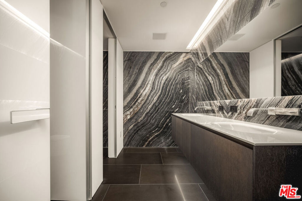 MLS #25575239 img 26