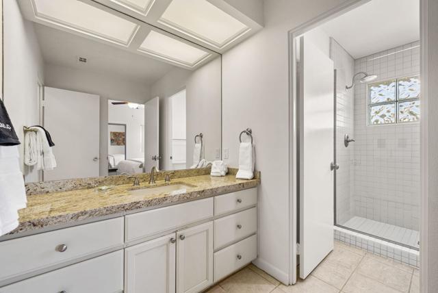 55235 Laurel, La Quinta CA: https://media.crmls.org/mediaz/23489906-888c-454e-bacb-a02e719e1490.jpg