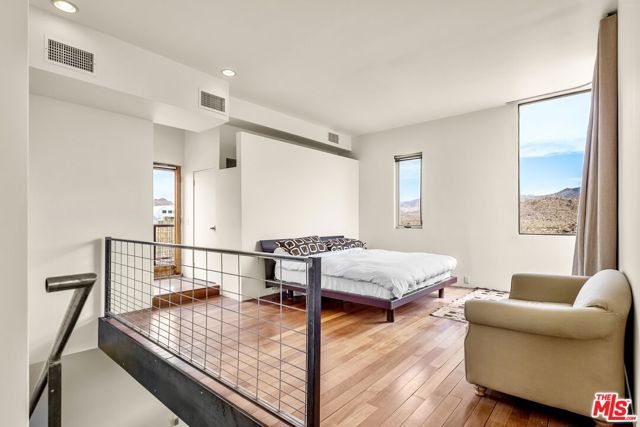 63131 Rocking Chair Road, Joshua Tree CA: https://media.crmls.org/mediaz/23491fa4-13ed-4527-a4d5-49f79991217a.jpg