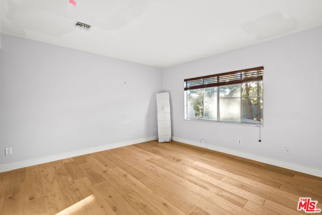 4771 La Villa Marina, Marina del Rey CA: https://media.crmls.org/mediaz/234ba779-9e37-47ed-9e78-a8a7add12d4f.jpg