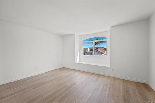 1421 Corte Clasica, San Marcos CA: https://media.crmls.org/mediaz/234c4c81-eb03-4c2d-a2ef-dfb56db634aa.jpg
