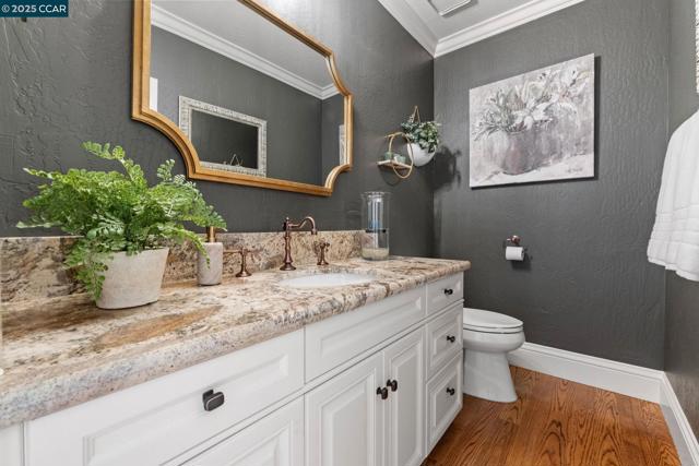 4860 Venner Rd, Martinez CA: https://media.crmls.org/mediaz/234d44d9-5302-4457-8537-3a27ce97259d.jpg
