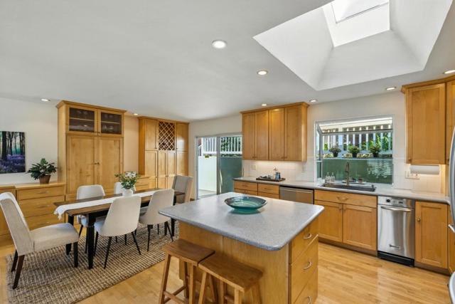 71 Club Drive, San Carlos CA: https://media.crmls.org/mediaz/234dffef-0afe-4fc8-908f-935e49147012.jpg