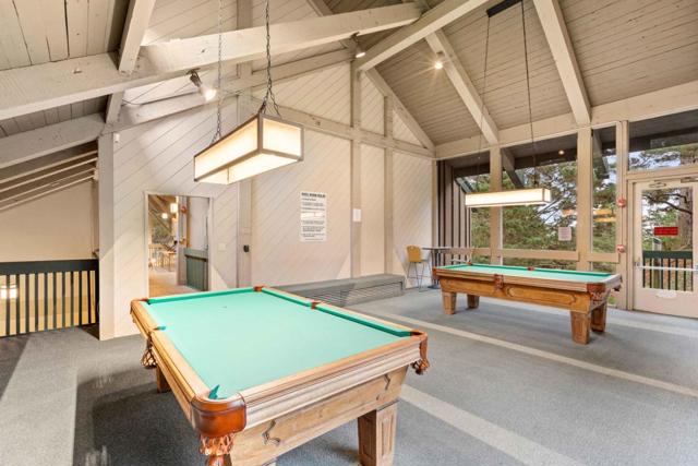 381 Half Moon Lane, Daly City CA: https://media.crmls.org/mediaz/234f6bc0-4c99-45bf-a5d5-f8d9110f5a12.jpg