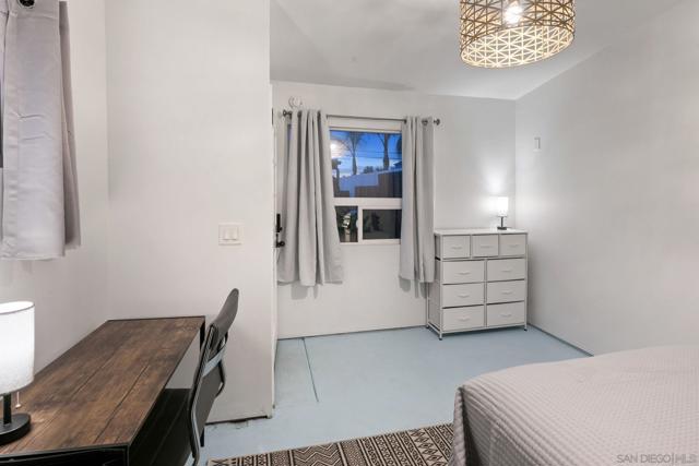 4407 Dakota Drive, San Diego CA: https://media.crmls.org/mediaz/23505068-0709-4c60-9e44-5338c294c2e2.jpg