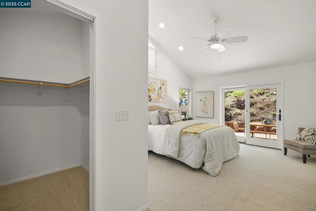 71 Maple Ln, Walnut Creek CA: https://media.crmls.org/mediaz/235133a7-6352-4064-90f1-2820cede166b.jpg