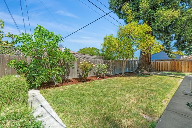 2289 Newhall Street, Santa Clara CA: https://media.crmls.org/mediaz/235206b9-6dd8-4d53-a592-40c0f21a1a34.jpg