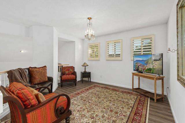 205 Kavenish Drive, Rancho Mirage CA: https://media.crmls.org/mediaz/23522322-d465-4062-a79c-df96d1ed9d7b.jpg