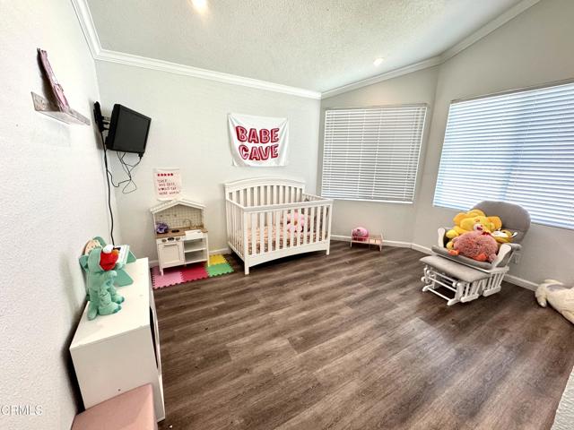 Detail Gallery Image 12 of 20 For 571 Citation Way, Thousand Oaks,  CA 91320 - 4 Beds | 3 Baths