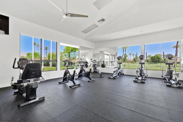 5 Majorca Drive, Rancho Mirage CA: https://media.crmls.org/mediaz/2354a728-bd4a-4ddf-a85b-4b6fc4590c11.jpg