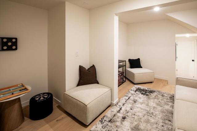 1689 Sunnyslope Avenue, Belmont CA: https://media.crmls.org/mediaz/235689bc-66bf-47d4-8231-53be0c577900.jpg