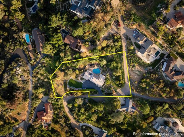 16204 Orchard Bend Rd, Poway CA: https://media.crmls.org/mediaz/2356d313-ba6d-45c4-bb01-306bbe48d046.jpg