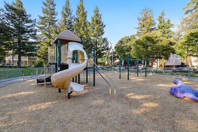 1906 Magdalena Circle, Santa Clara CA: https://media.crmls.org/mediaz/23572410-7361-47a0-9e17-b2b118c5d73e.jpg