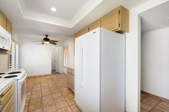 72499 Sandstone Lane, Palm Desert CA: https://media.crmls.org/mediaz/23575bf1-3634-4f51-9b11-65e289619df9.jpg