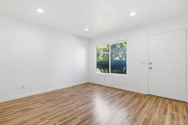 Detail Gallery Image 5 of 40 For 10347 Carefree Dr, Santee,  CA 92071 - 2 Beds | 1 Baths