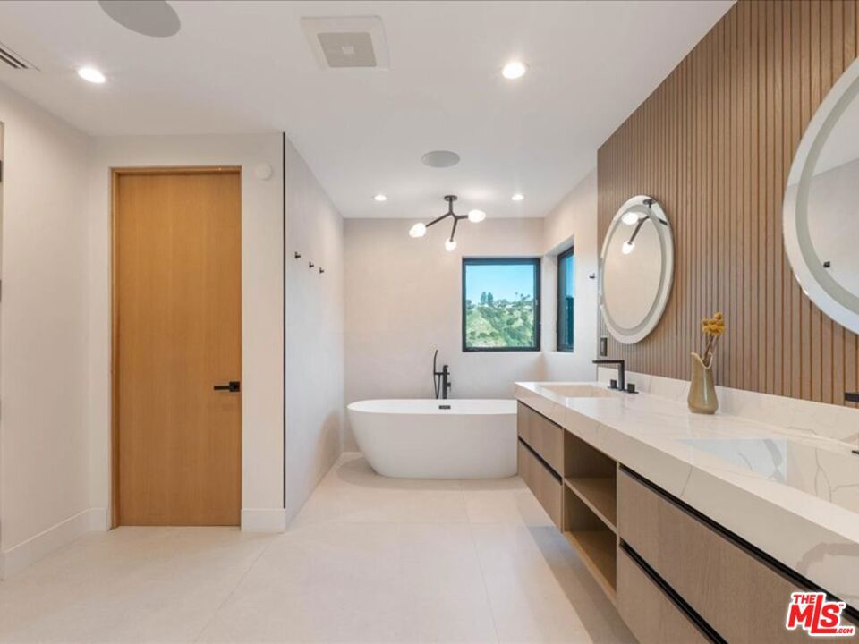 MLS #26661909 image #25
