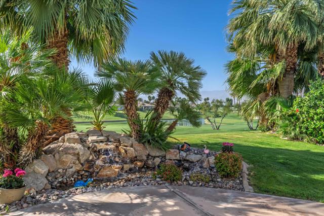 80143 Miramonte Lane, La Quinta CA: https://media.crmls.org/mediaz/235a2b2c-0d02-4ebd-b43c-769a32d2d027.jpg