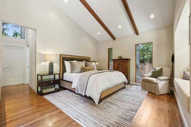 3323 Woodside Road, Woodside CA: https://media.crmls.org/mediaz/235b8ef6-8e9a-413a-8ddf-7d8c5c30e4c9.jpg