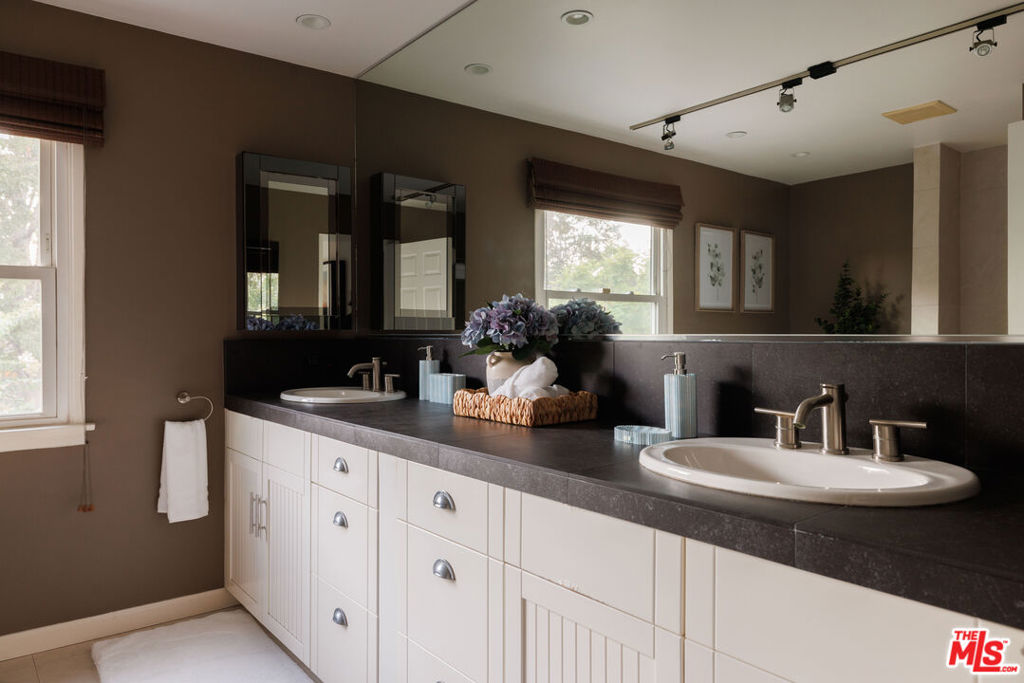 MLS #26986533 image #15