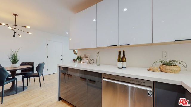 1435 N Fairfax Avenue, West Hollywood CA: https://media.crmls.org/mediaz/235c3f94-fab1-4be3-b6ad-7e9ecc085e06.jpg